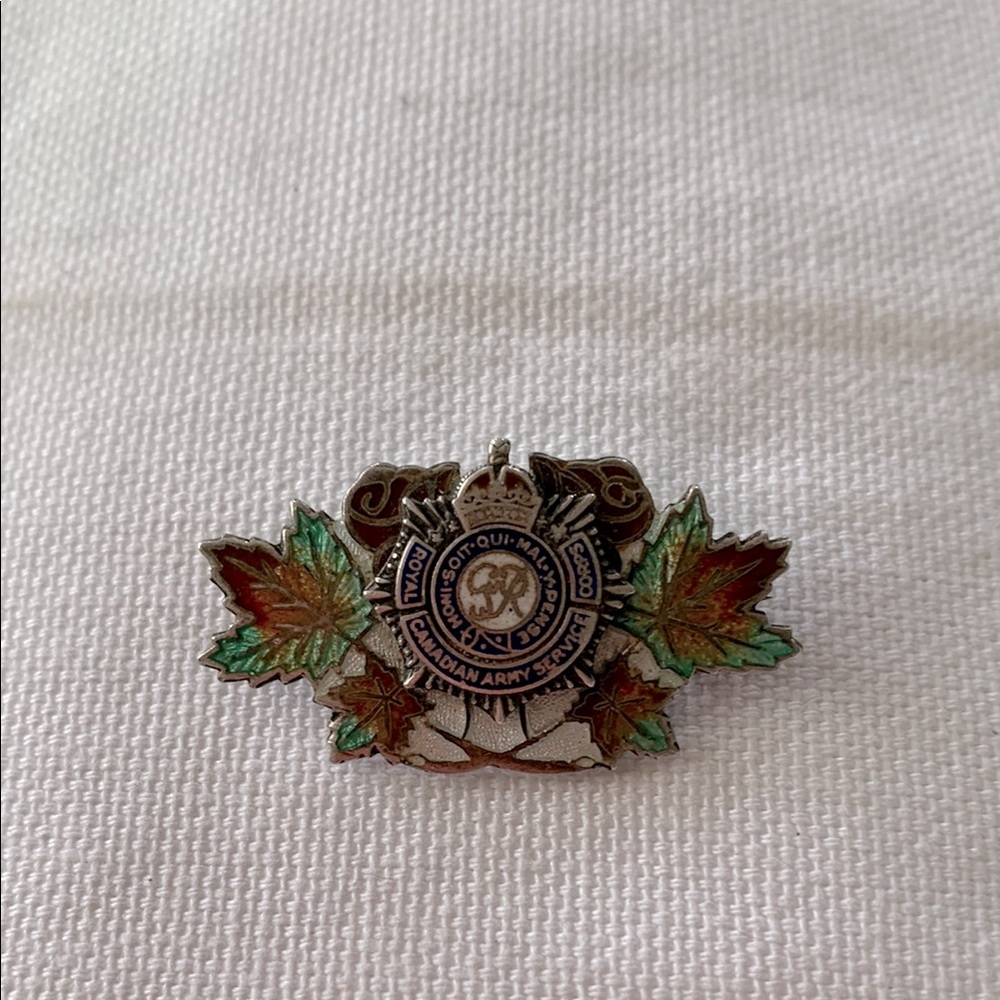 Royal Canadian Army Service Corps Pin with enamel Maple Leaves  sterling silver